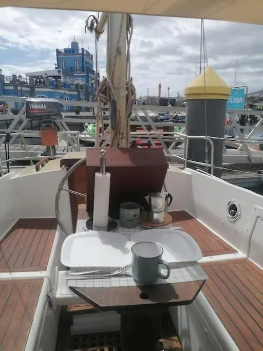 Cozy Sailboat Experience Hotel Las Galletas Botel
